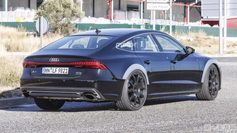 奥迪RS7震撼升级，V6插电混动爆发725马力🚗💨