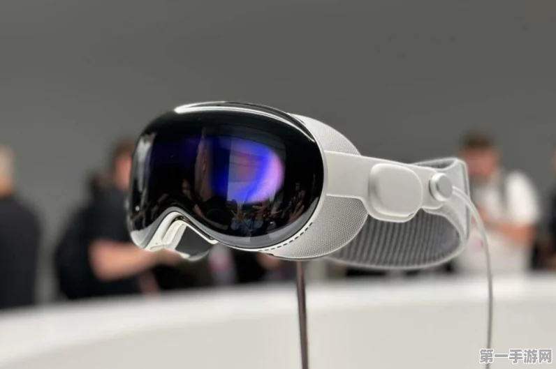 苹果Vision Pro低配版震撼发布，1500 PPI超清屏幕来袭📱