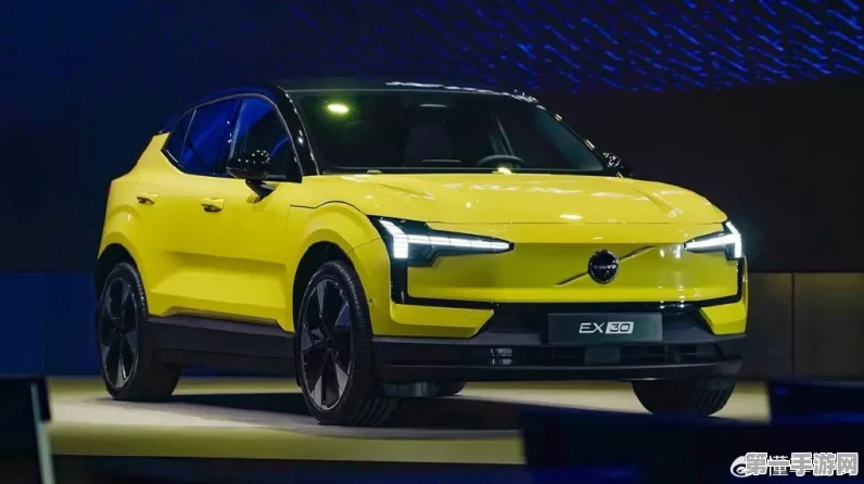 沃尔沃EX30电动车销量狂飙！10万大关轻松破，纯电SUV新纪元已来🚗🔋