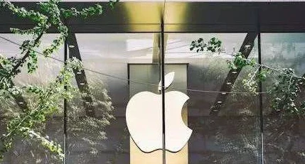 iPhone美国市场霸主地位遭挑战，苹果力抗反垄断诉讼📱