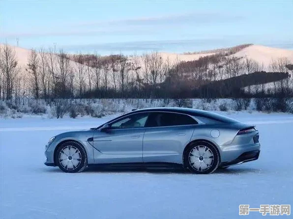 比亚迪仰望U7 GT真容初现，内饰细节大揭秘🚗✨